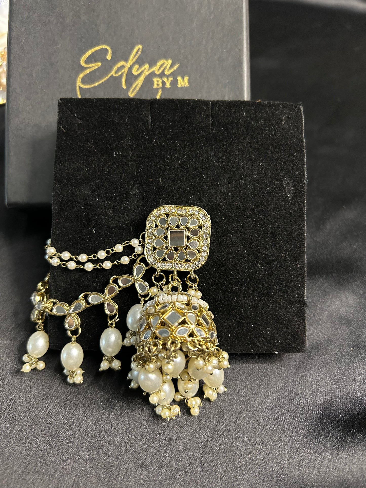 Noor-e-Jhumka