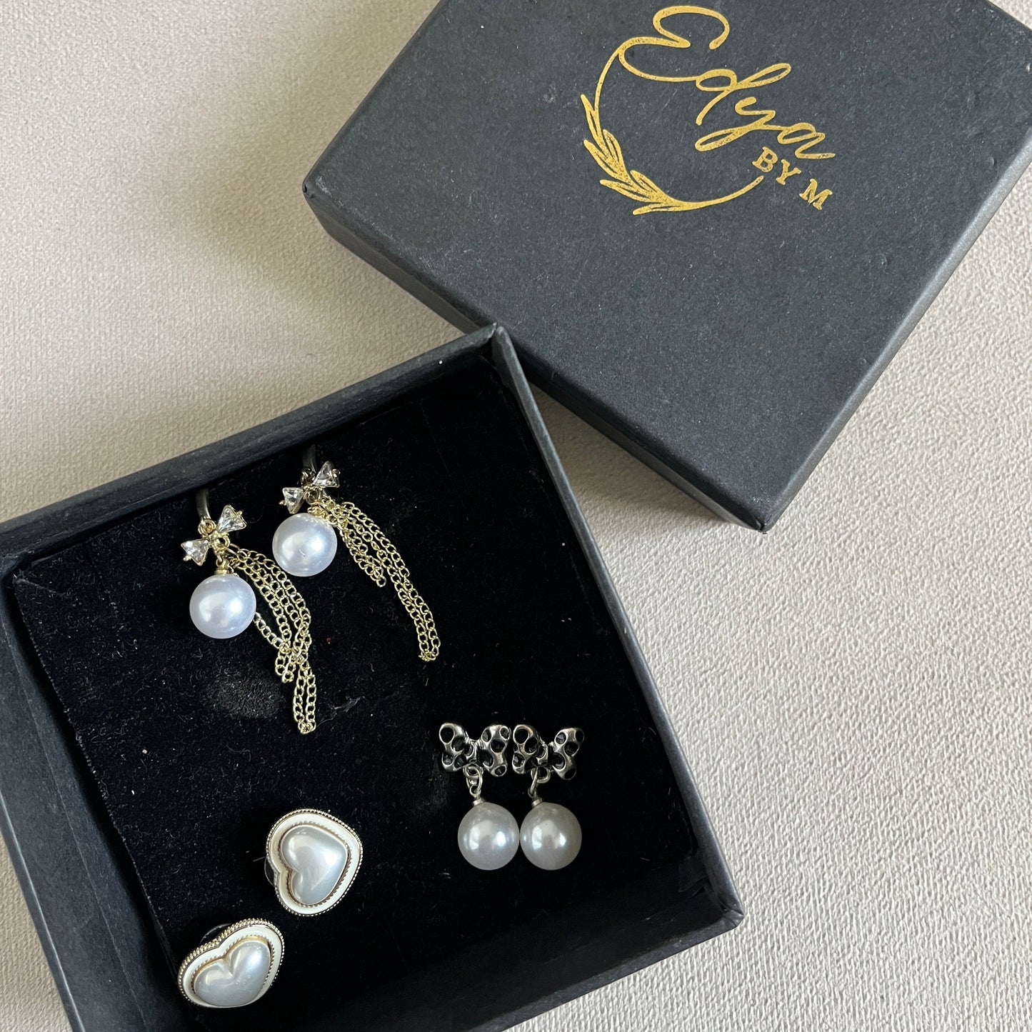 SnowPearl Hamper